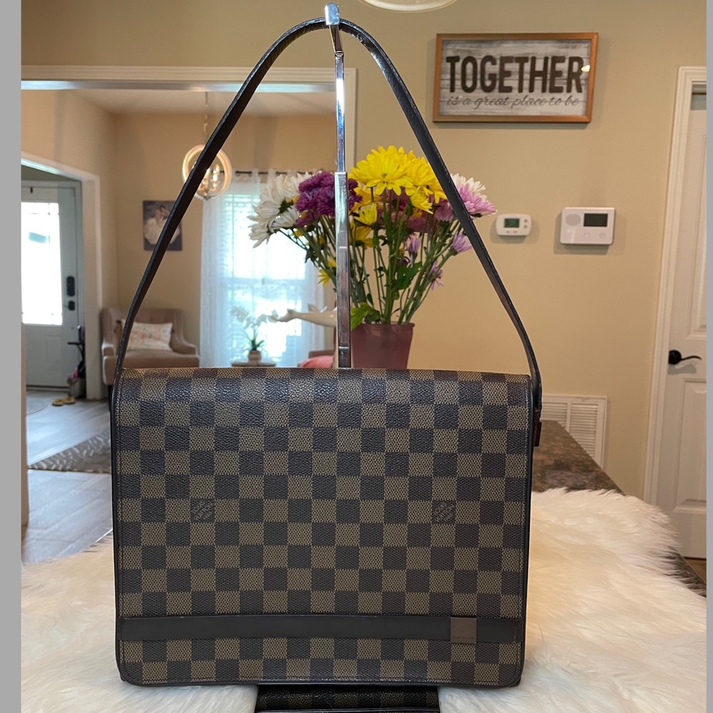 Louis Vuitton Tribeca Carre Shoulder Bag